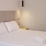 Apartment Blue By Comfort Golem (Tirana)