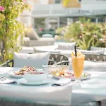Apartment Blue By Comfort Golem (Tirana)