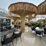 Apartment Blue By Comfort Golem (Tirana)