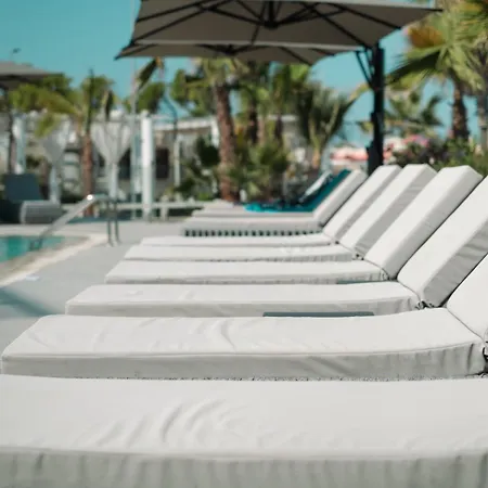 Blue By Comfort * Golem (Tirana)