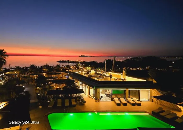 Blue By Comfort * Golem