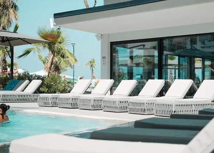 Blue By Comfort Golem