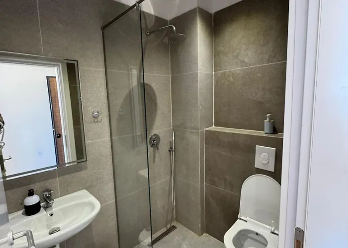 Blue By Comfort 格勒姆